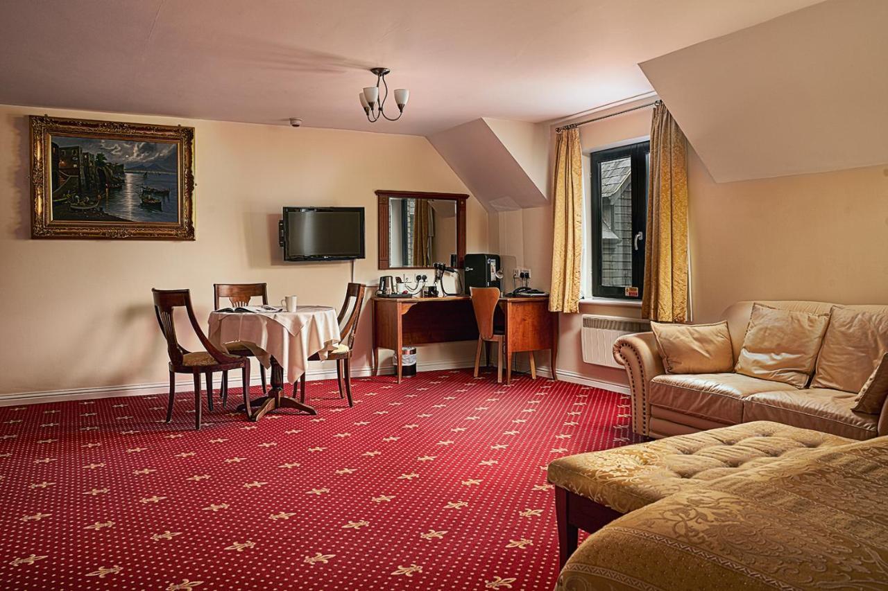 The Sharnbrook Hotel Eksteriør billede